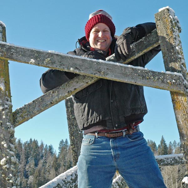 Larry at Cattle Loader, Christmas 09