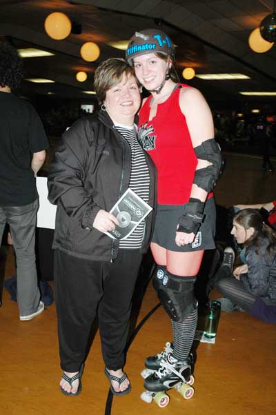 Robin & Tiff at Rose City Bout