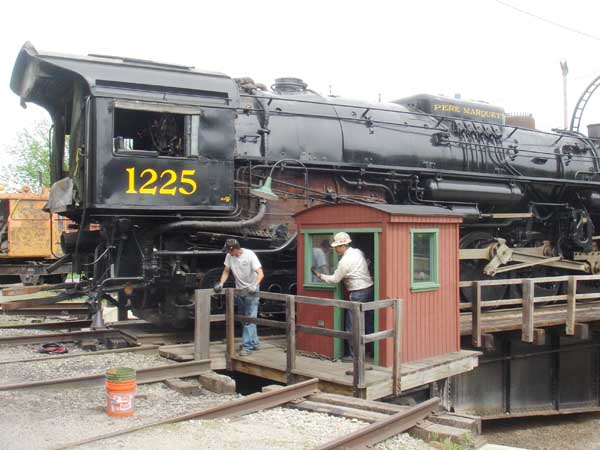 Roundhouse, 2010